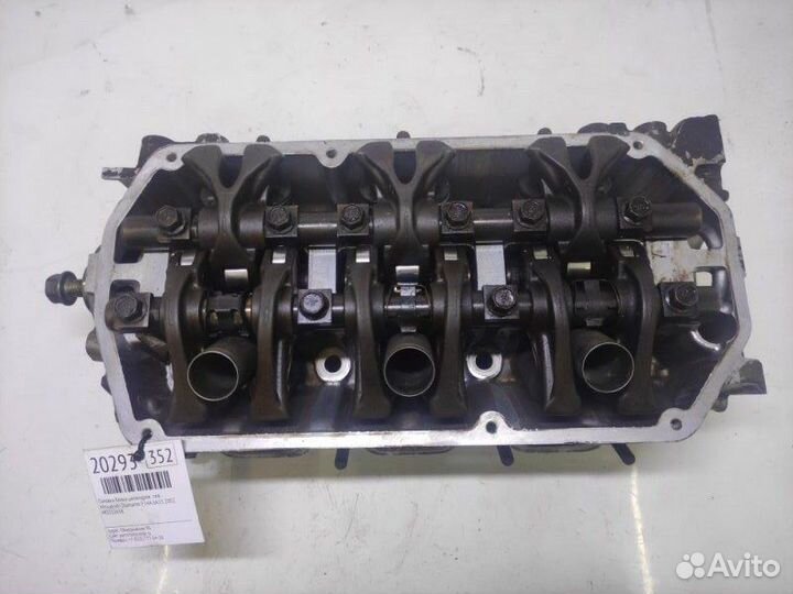 Головка блока цилиндров левая Mitsubishi Diamante