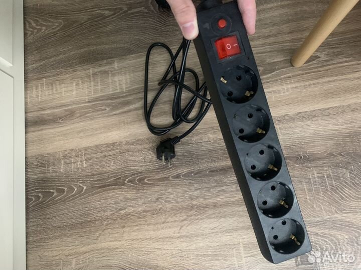 Сетевой фильтр (удлинитель)