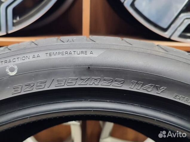 Yokohama Advan Sport V107 325/35 R22