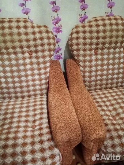 Диваны и кресло бу