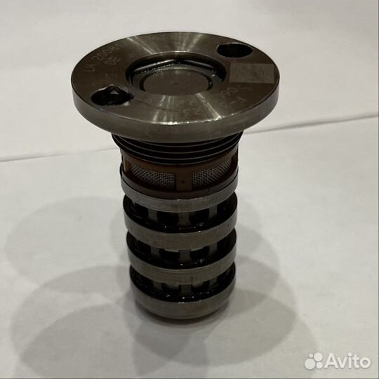 Клапан изменения фаз грм / Клапан управления VAG