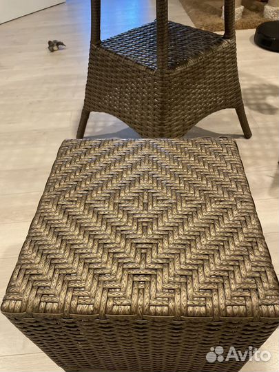 Пуфик из искусственного ротанга