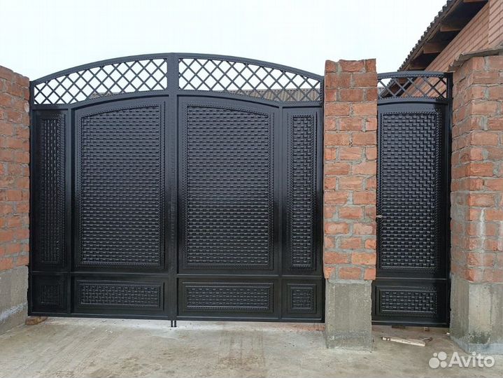 Кованые ворота