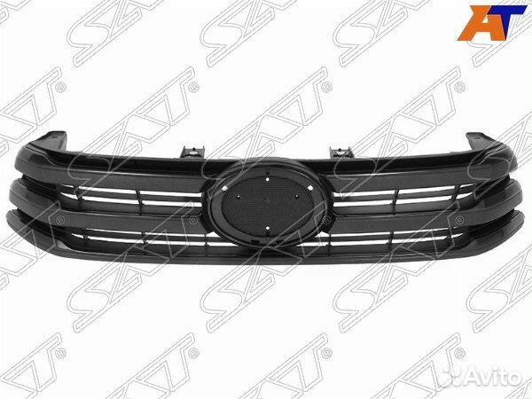 Решетка радиатора toyota hilux pick UP