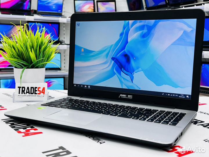 Ноутубк Asus 15.6