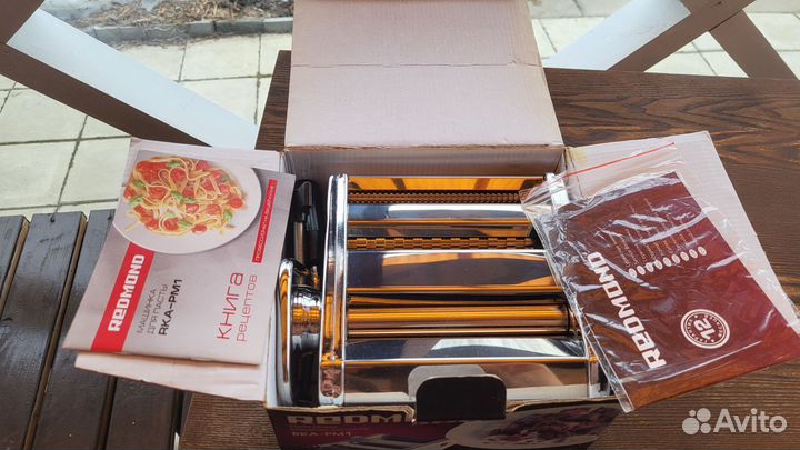 Лапшерезка Redmond