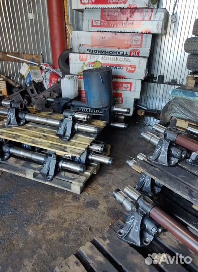 Ось балансира камаз 55111