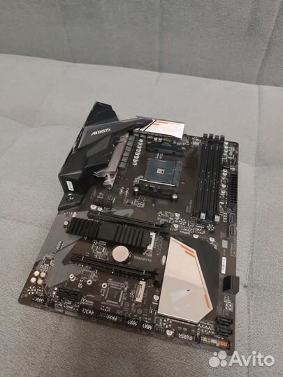 Материнская плата Gigabyte B450 Aorus elite v2