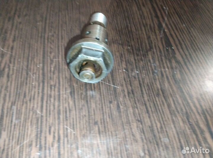 Клапан распредвала Mercedes M272 M273 Мерседес