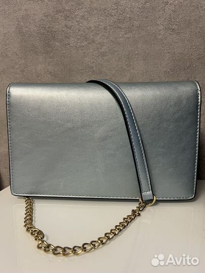 Продам нарядную сумочку