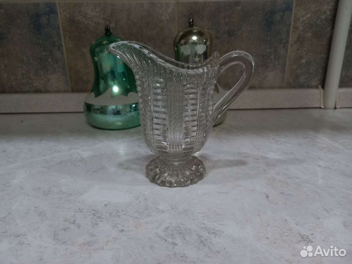 Молочник старинный