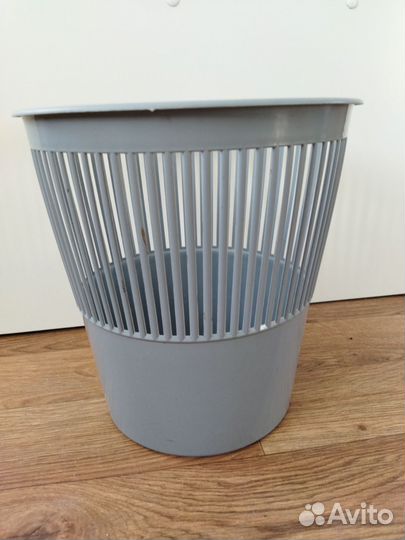 Корзина для бумаг / мусора