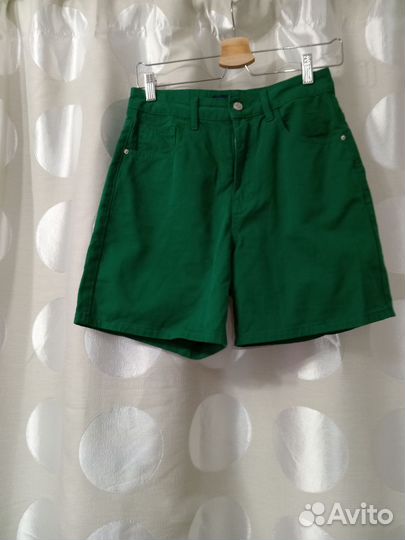 Шорты зелёный джинс
