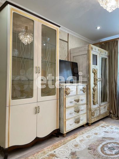 2-к. квартира, 50 м², 1/5 эт.