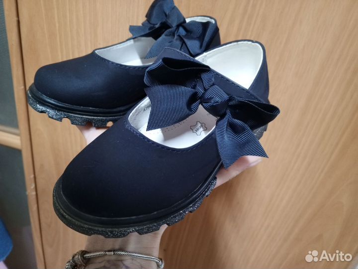 Туфли для девочки 27