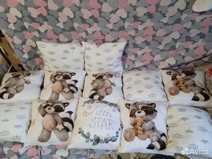 Подушечки-бортики в кроватку