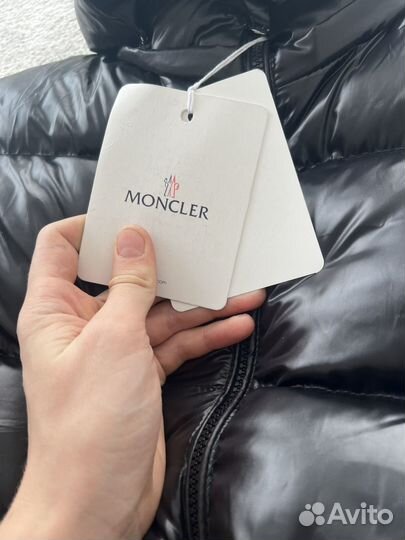 Пуховик moncler