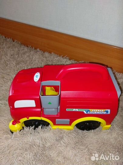 Уборочная машина игрушка