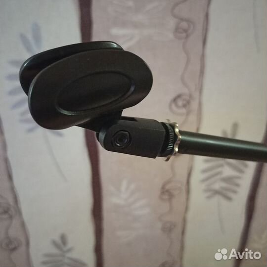 Стойка для микрофона напольная