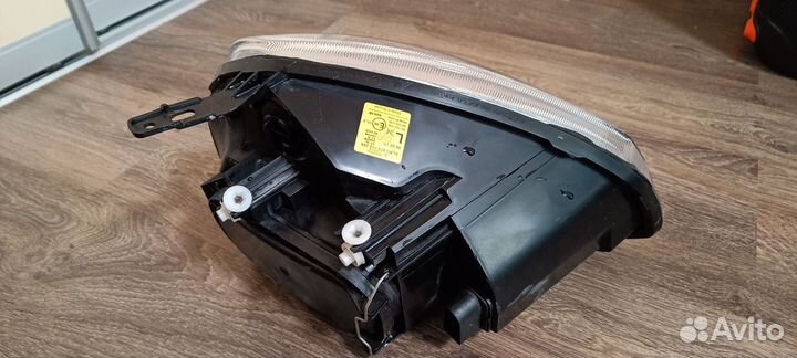 Фара приора левая оригинал