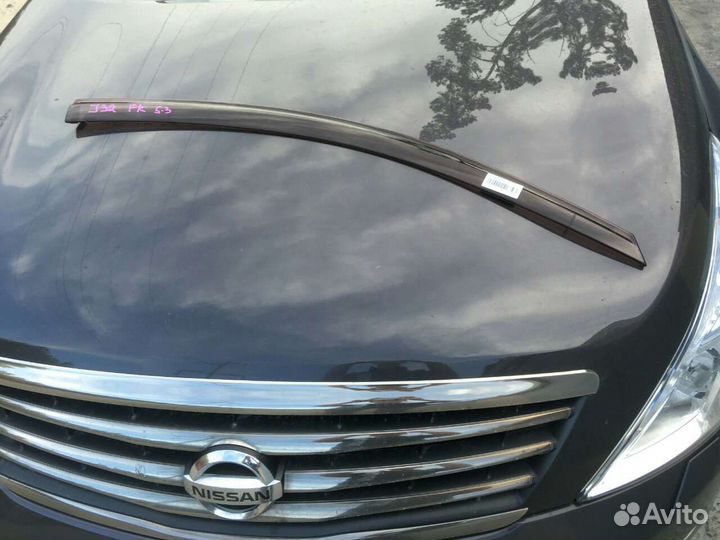 Ветровик Nissan Teana J32