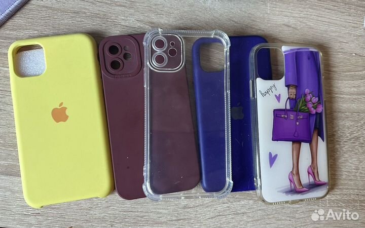 Чехол на iPhone 11