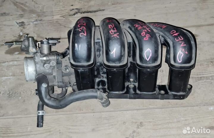 Коллектор впускной Toyota 1ZZ-FE