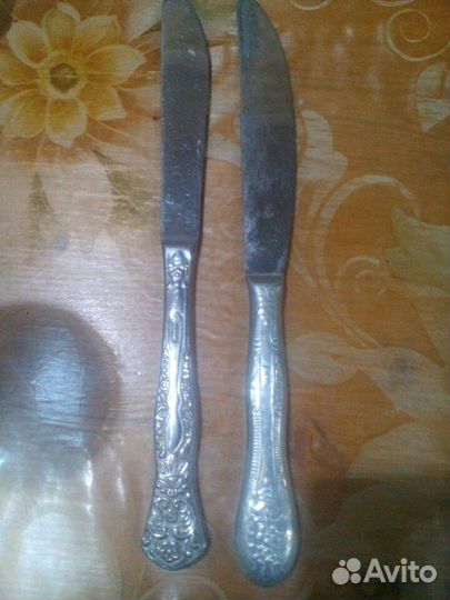 Нож столовый винтаж