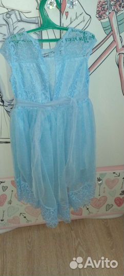 Платье праздничное