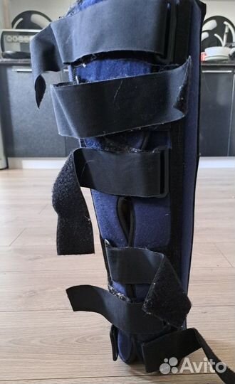 Ортез для коленного сустава с жёсткой фиксацией