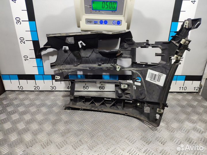 Б/У Кронштейн фары противотуманной правой B#001