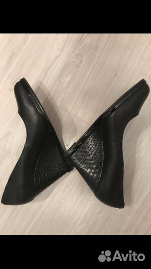 Туфли женские