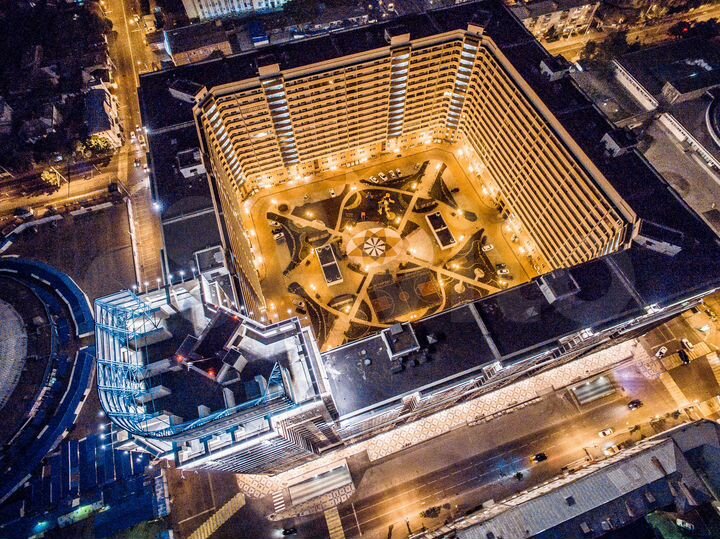 4-к. квартира, 150 м², 4/24 эт.