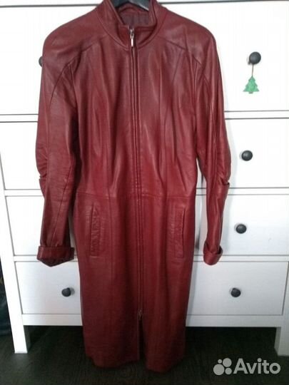 Кожаный плащ