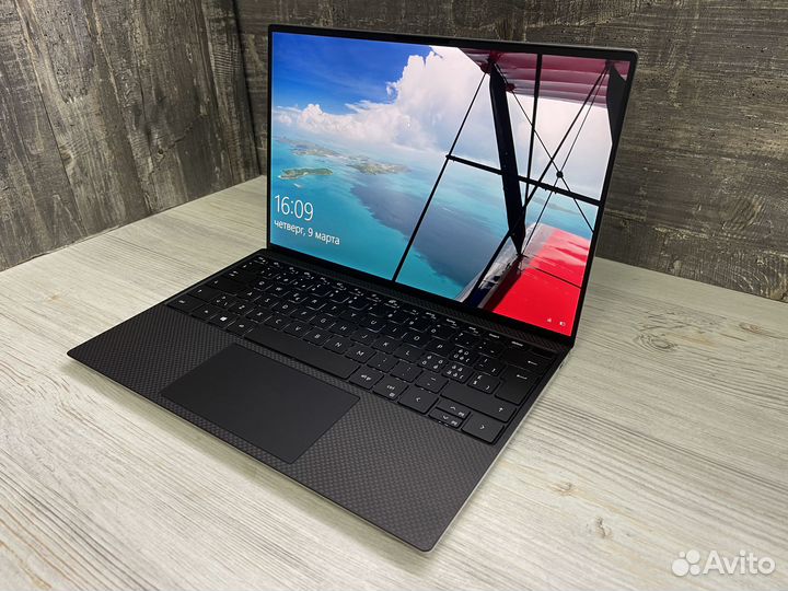 Ноутбук Dell XPS Core i7 новый на гарантии