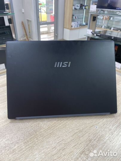 Ноутбук MSI Modern 14 C5M-010XRU