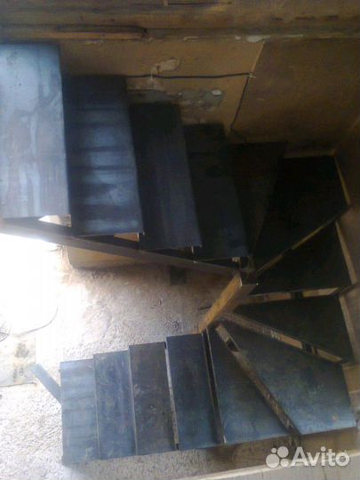 Гибка труб, листа, швеллера, металлоконструкции