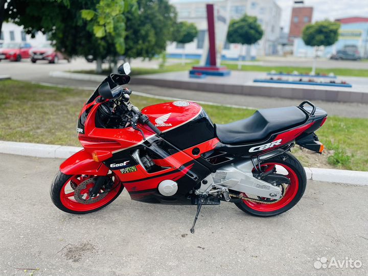 Honda CBR 600F2