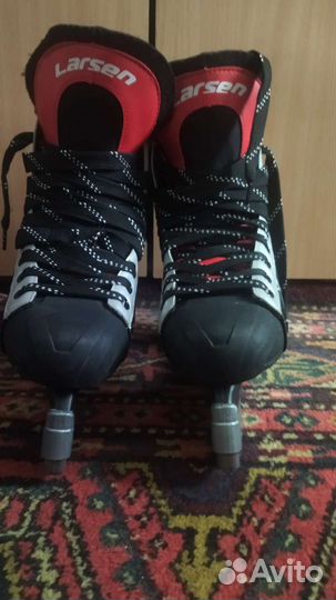 Коньки хоккейные 42 размера с сумкой