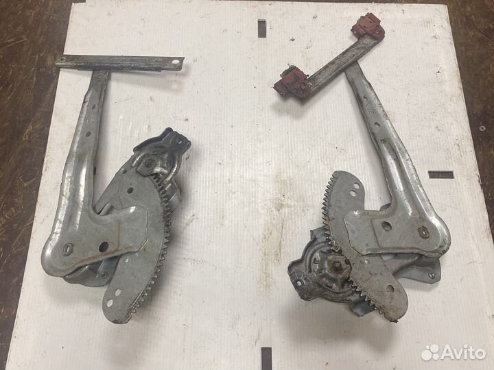 Стеклоподъемник задний Nissan almera N16