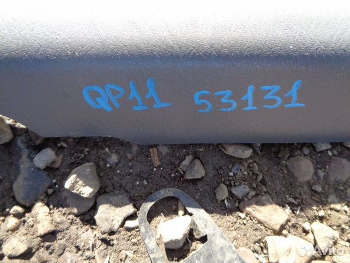 Накладка замка багажника Nissan Primera QP11