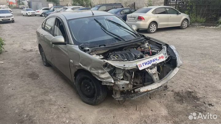 Кнопка обогрева заднего стекла Nissan Almera (G15)