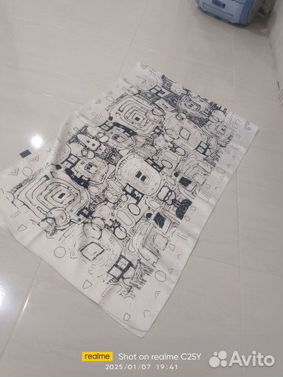 Женский шарф