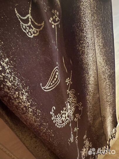 Платок шаль палантин женский золотой