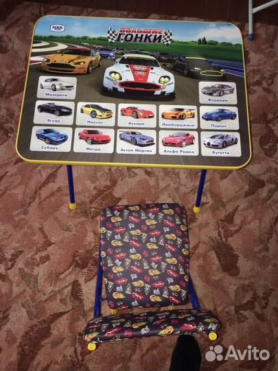 Столик детский со стульчиком