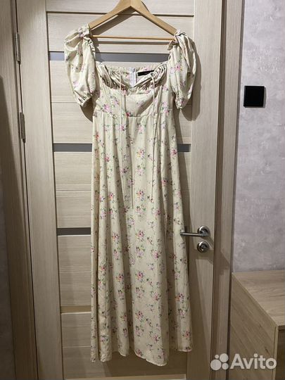 Платье женское