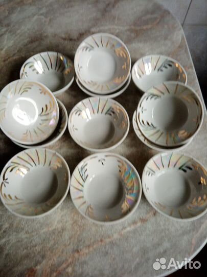 Чашки кофейные, солонки, розетки