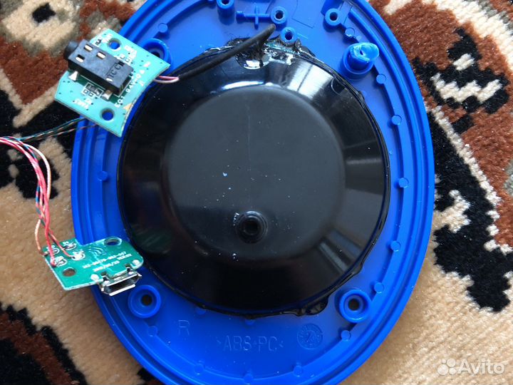 Наушники jbl Everest 700 на разбор