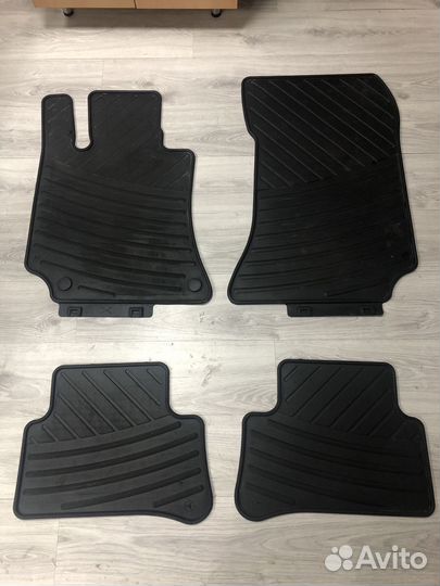 Коврики оригинал MB E classe W212