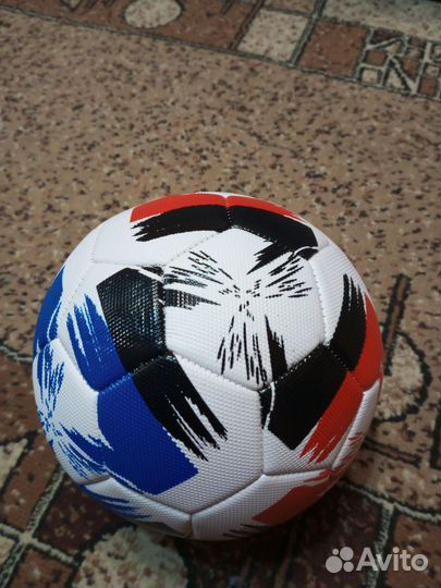 Футбольный мяч